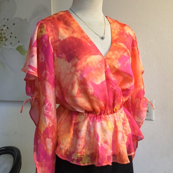 GUESS Printed Blouse Top Long Slit Sleeve Wrapped Ruched Waisted Chiffon S - Picture 1 of 11